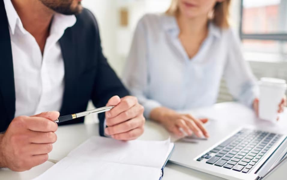 financial advisor